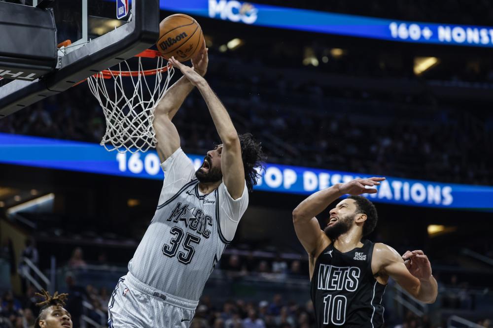 继续保持在 继续保持在